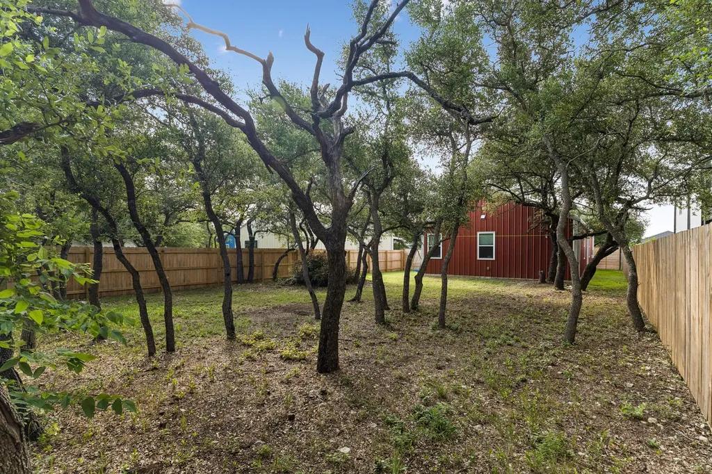 904 Central Boulevard Bertram TX 78605