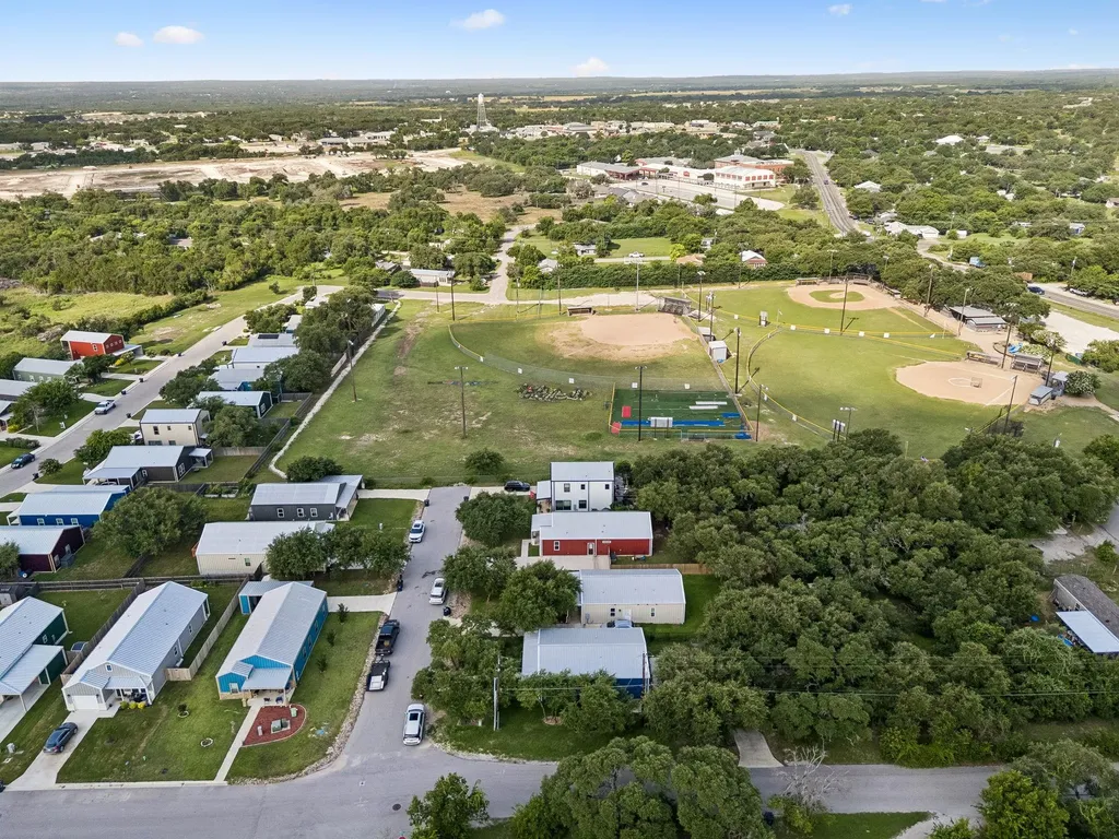 904 Central Boulevard Bertram TX 78605