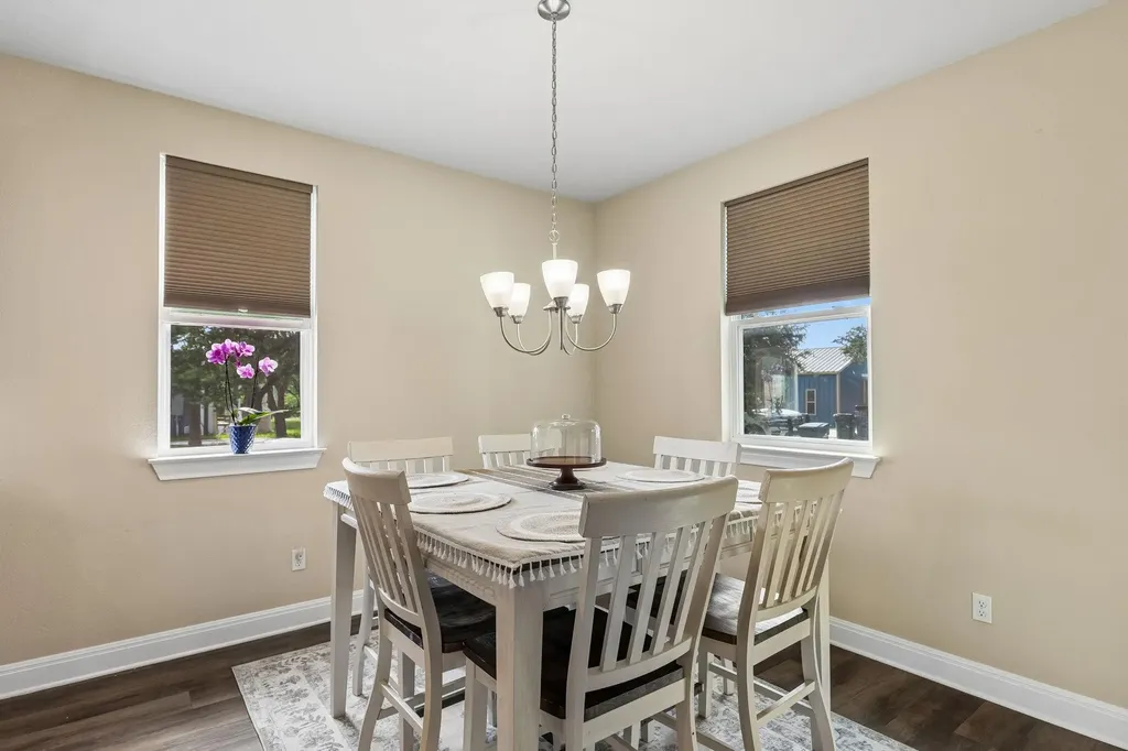 904 Central Boulevard Bertram TX 78605