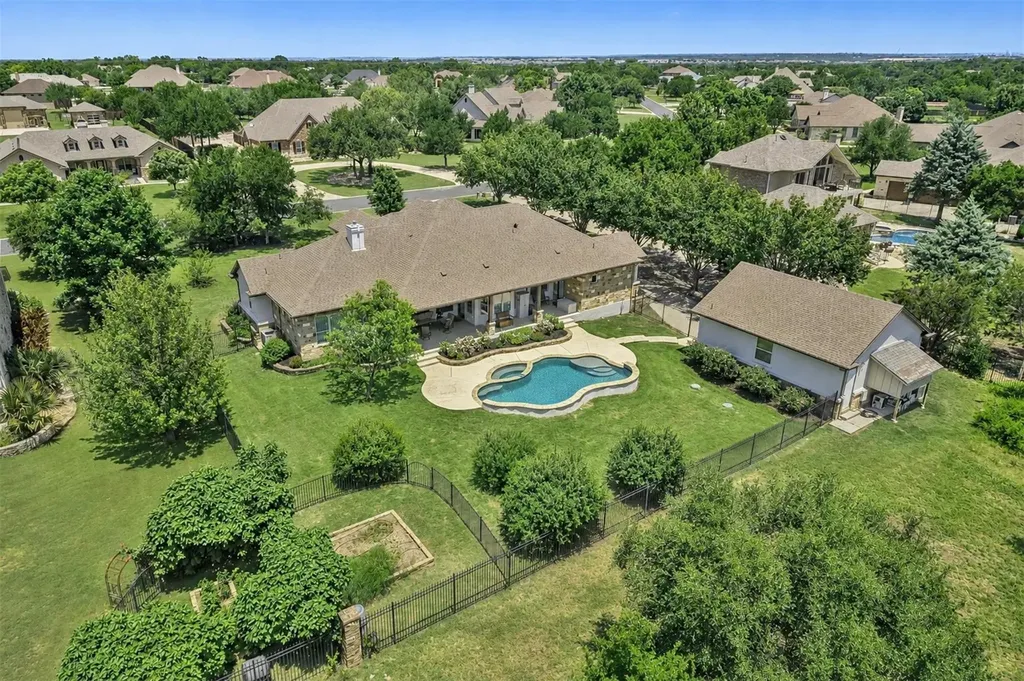 229 Sebastian Lane Georgetown TX 78633