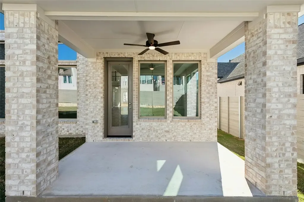 1612 Jay Wolf Drive Georgetown TX 78628