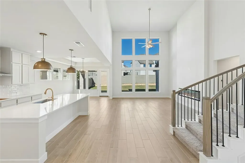 1612 Jay Wolf Drive Georgetown TX 78628