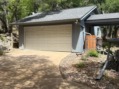 105 Fallbrook Court Lakeway TX 78734