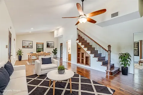 105 Fallbrook Court Lakeway TX 78734