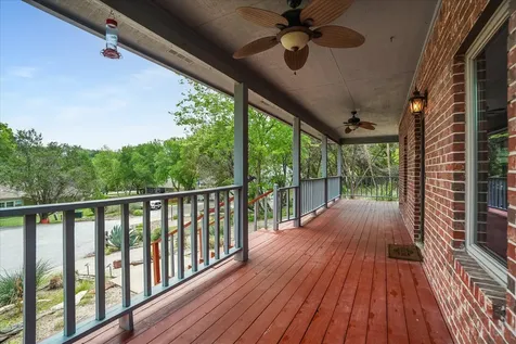 105 Fallbrook Court Lakeway TX 78734