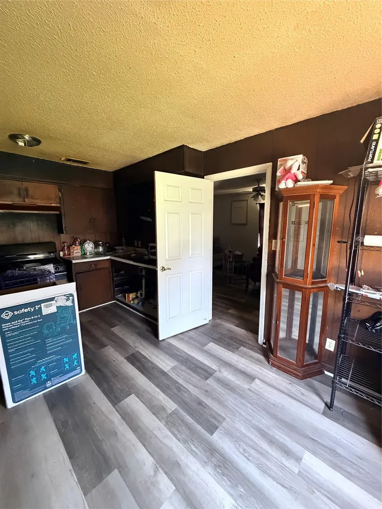 1617 Berene Avenue Austin TX 78721