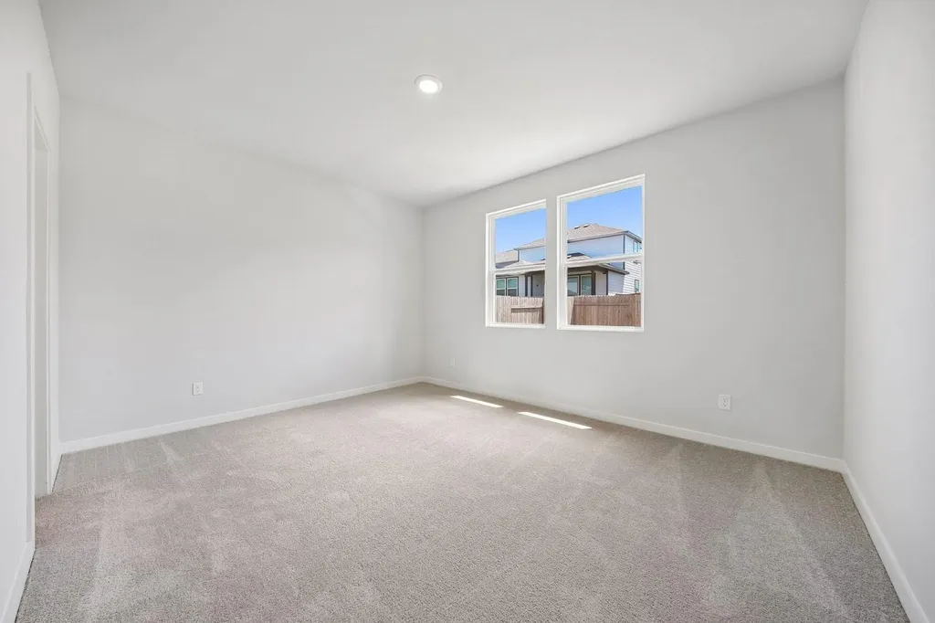 10913 Tallsalt Drive Austin TX 78754