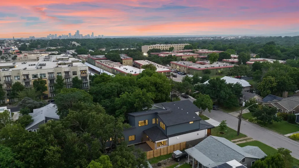 5405 Montview Street Austin TX 78756