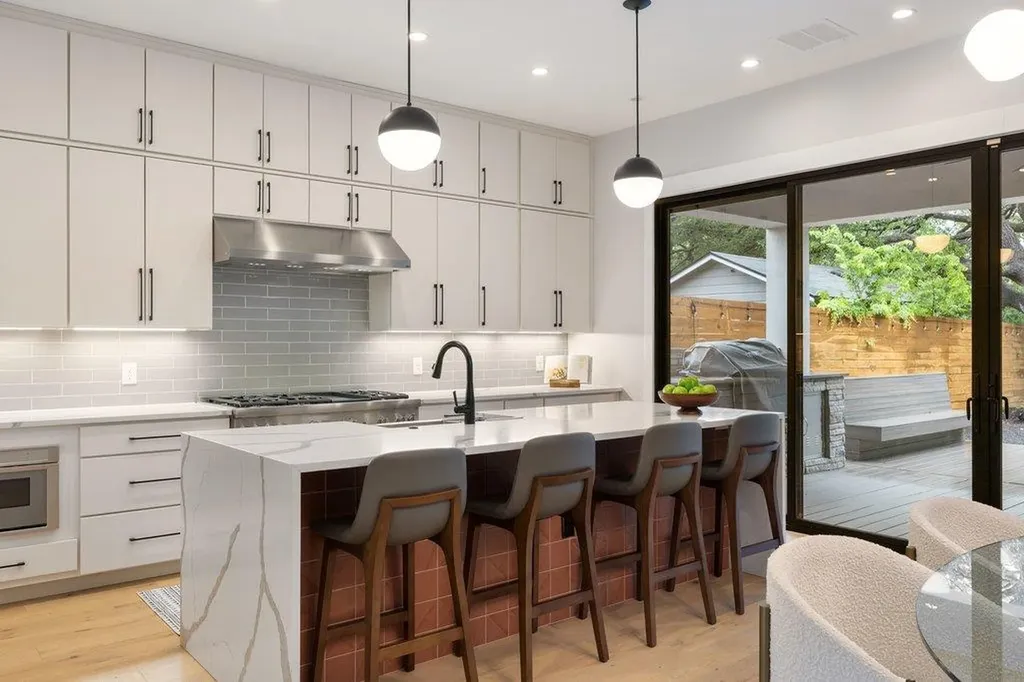5405 Montview Street Austin TX 78756