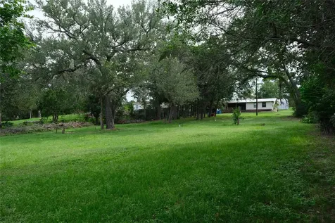 361 Lake View Drive Cedar Creek TX 78612