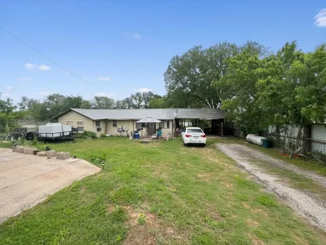 361 Lake View Drive Cedar Creek TX 78612