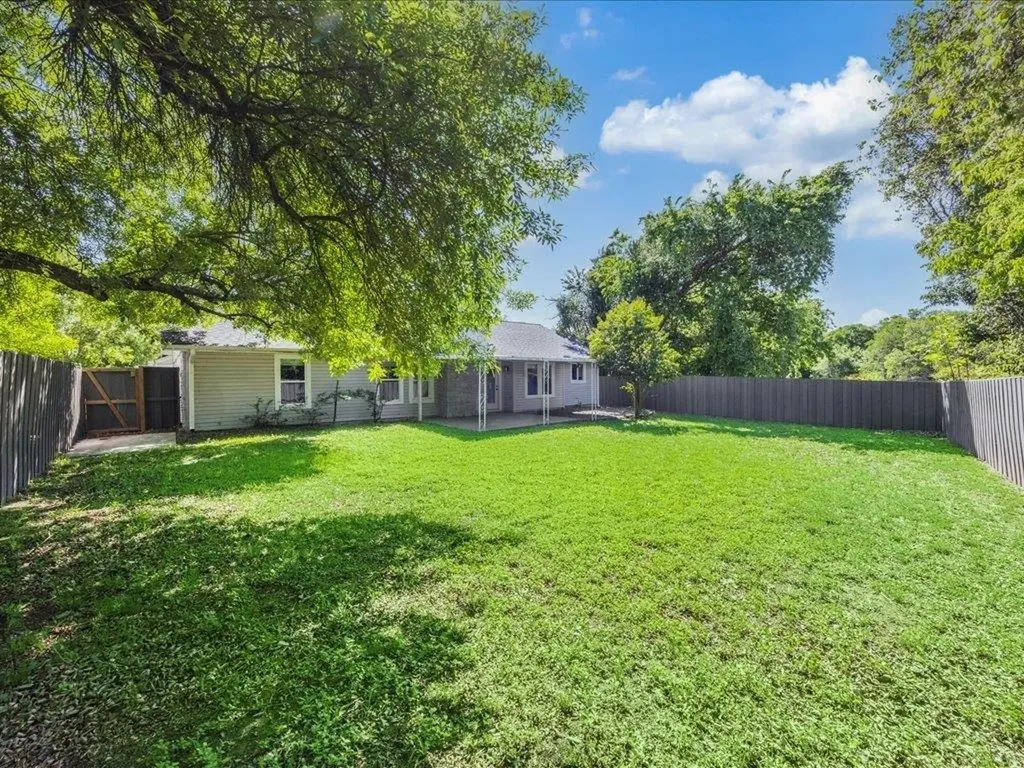 7302 Meadowood Drive Austin TX 78723