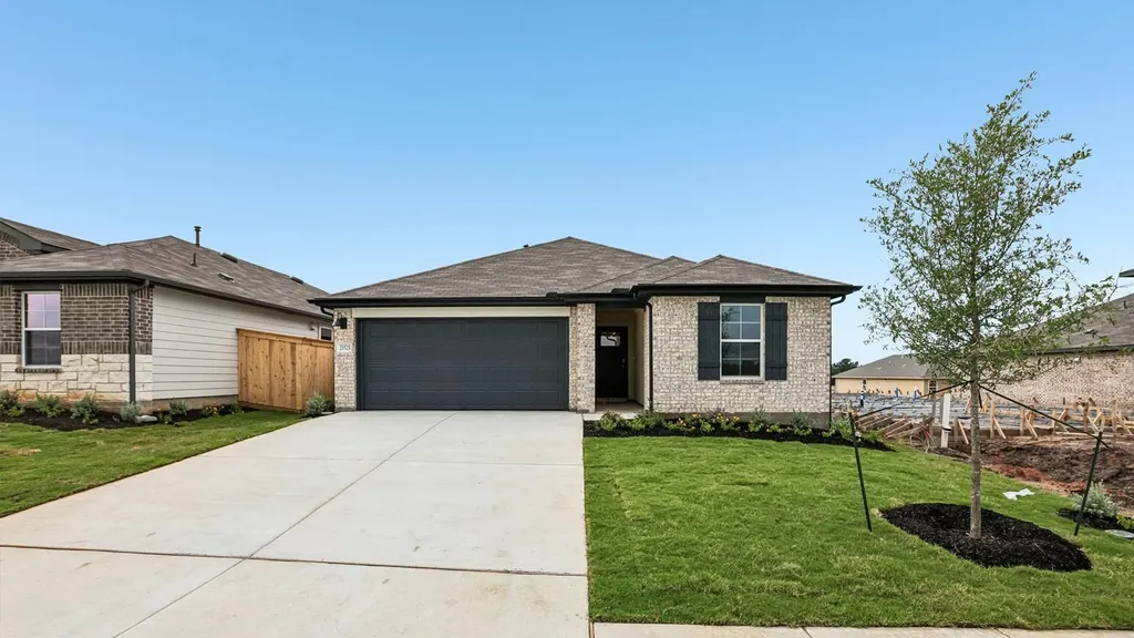 25525 Farmers Crop Lane Elgin TX 78621