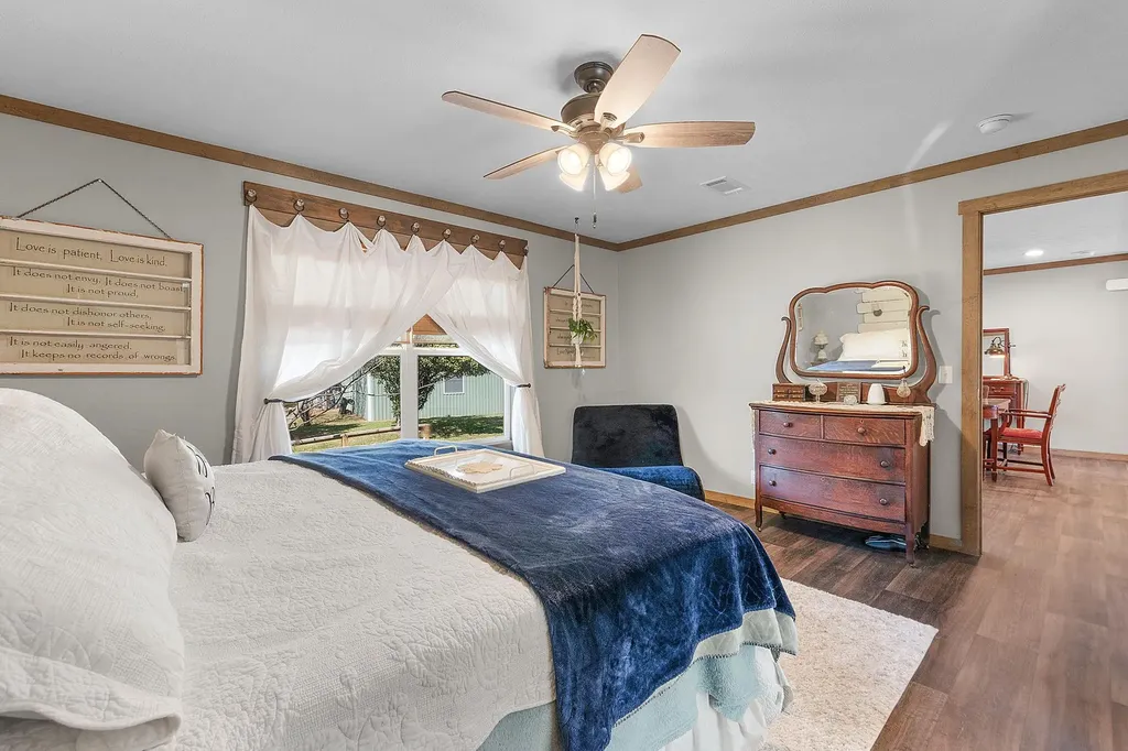 345 County Road 136c Kingsland TX 78639