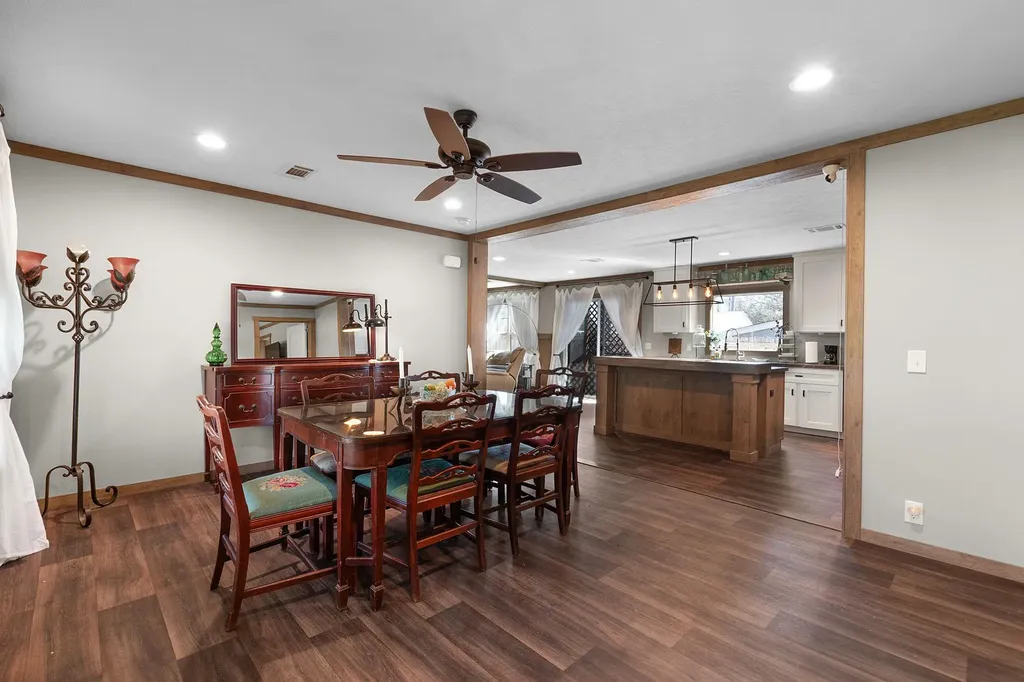 345 County Road 136c Kingsland TX 78639