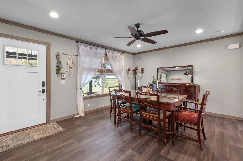 345 County Road 136c Kingsland TX 78639