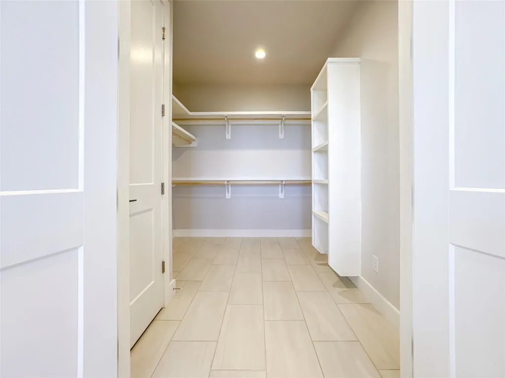 2304 Kellie Brooke Road Spicewood TX 78669