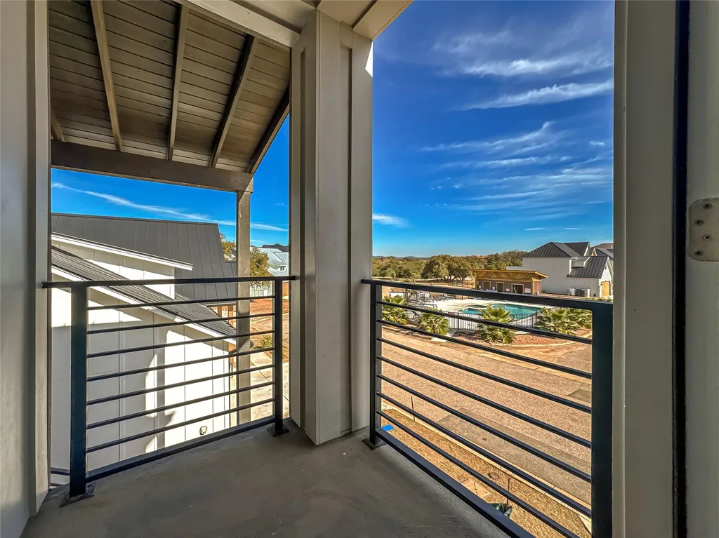 2304 Kellie Brooke Road Spicewood TX 78669