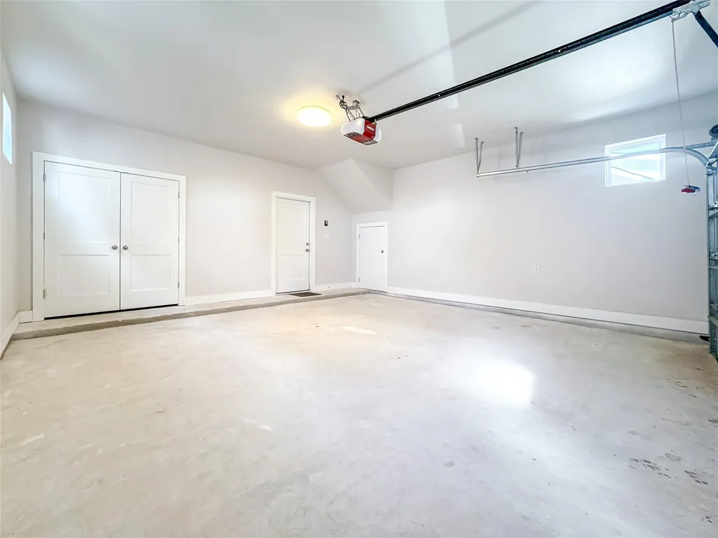 2304 Kellie Brooke Road Spicewood TX 78669