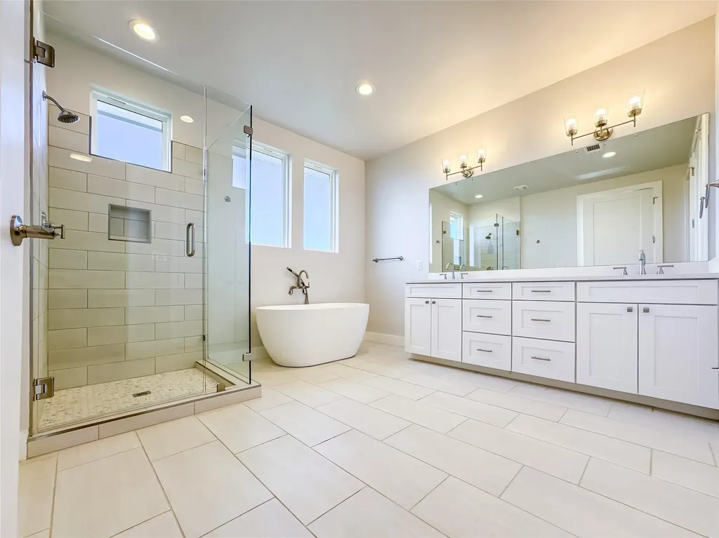2304 Kellie Brooke Road Spicewood TX 78669