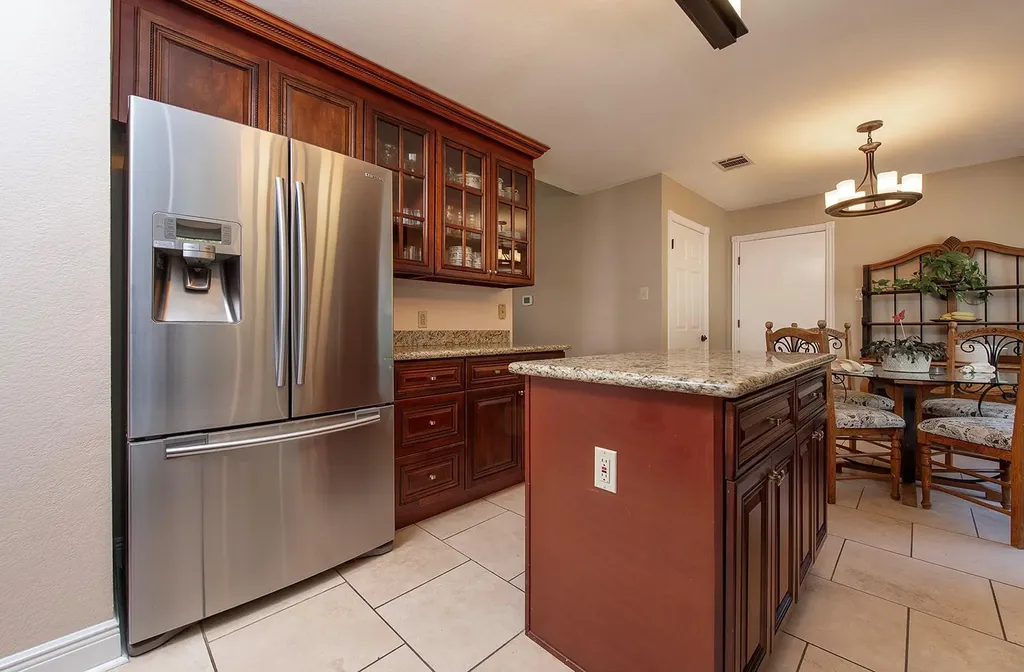 8318 Glen Canyon Drive Round Rock TX 78681