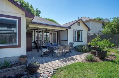 8318 Glen Canyon Drive Round Rock TX 78681