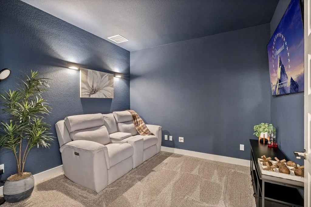 103 Cartwheel Bend Austin TX 78738