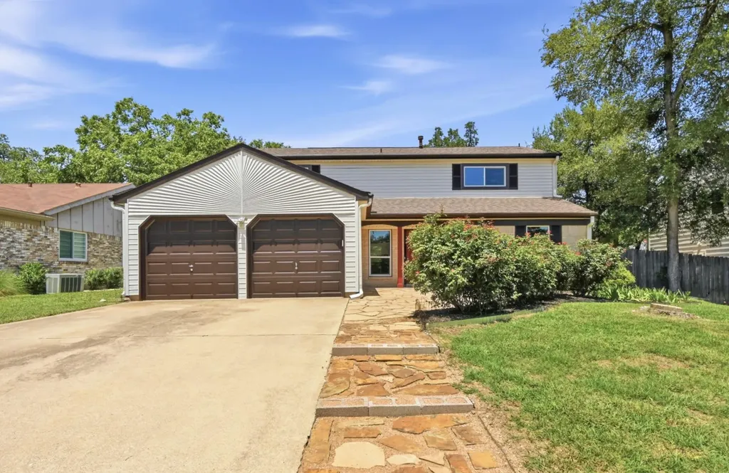 2704 Jorwoods Drive Austin TX 78745