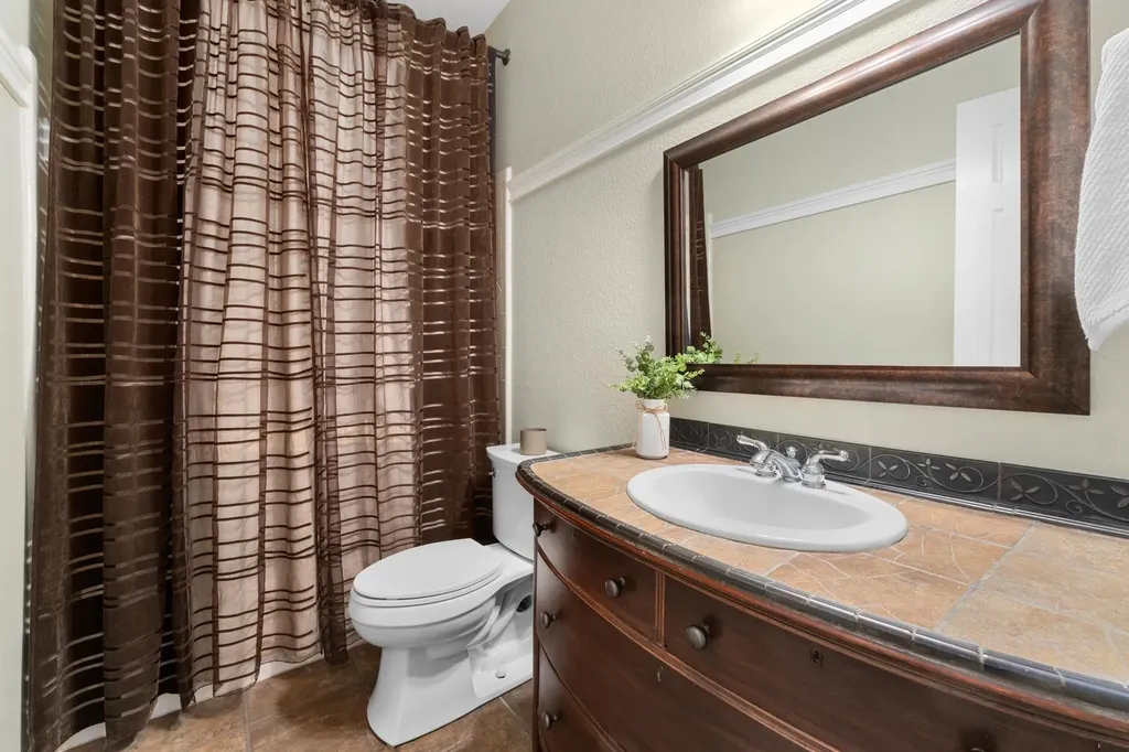 2705 Wolkin Cove Round Rock TX 78681