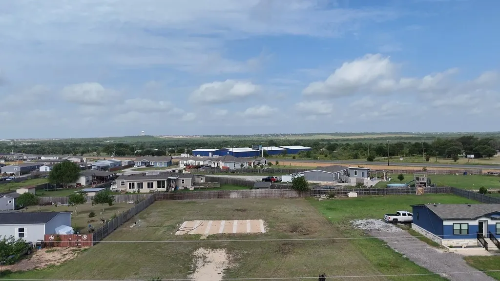 258 Arrowhead Cove Kyle TX 78640