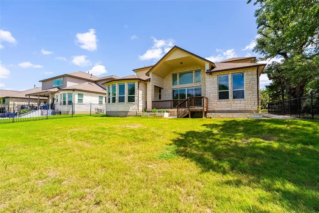 212 Eiglehart Road Austin TX 78737