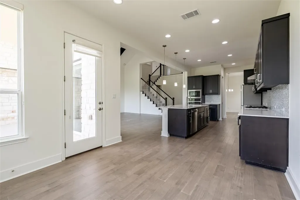 212 Eiglehart Road Austin TX 78737