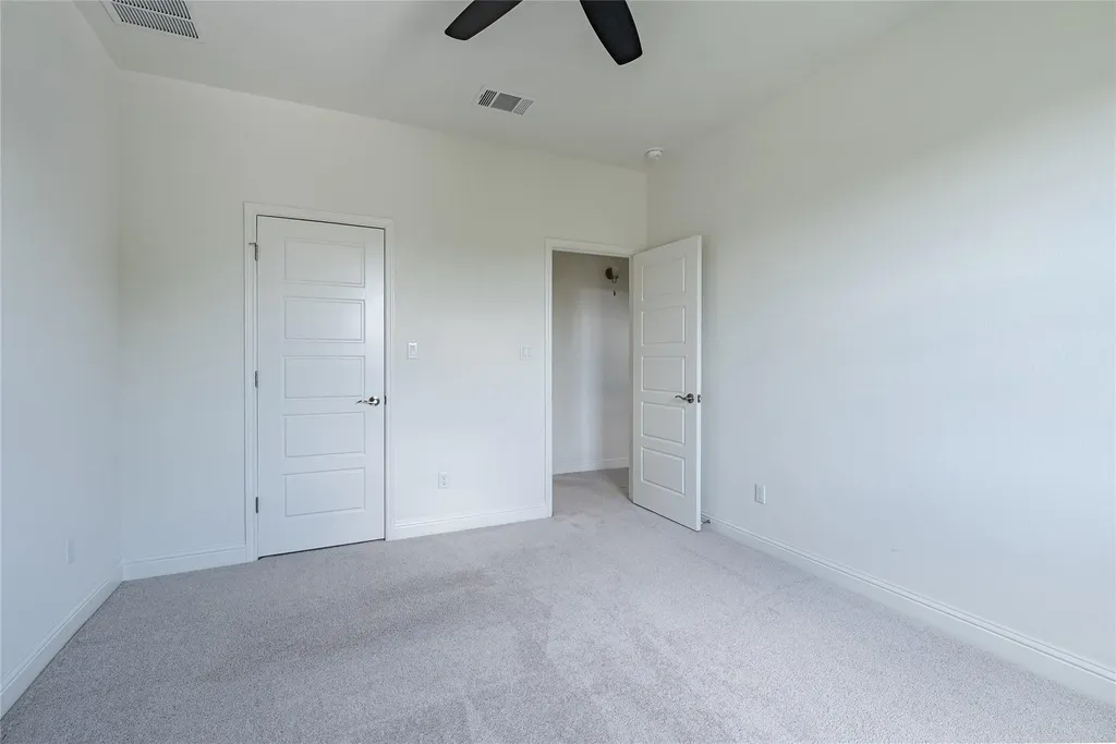 212 Eiglehart Road Austin TX 78737
