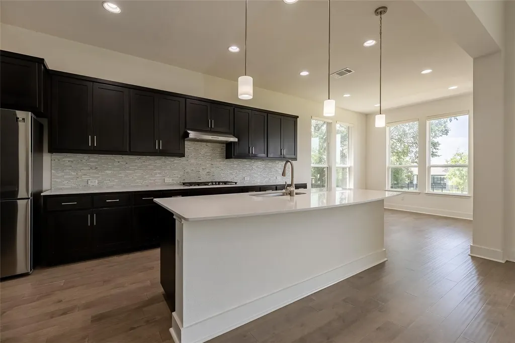 212 Eiglehart Road Austin TX 78737