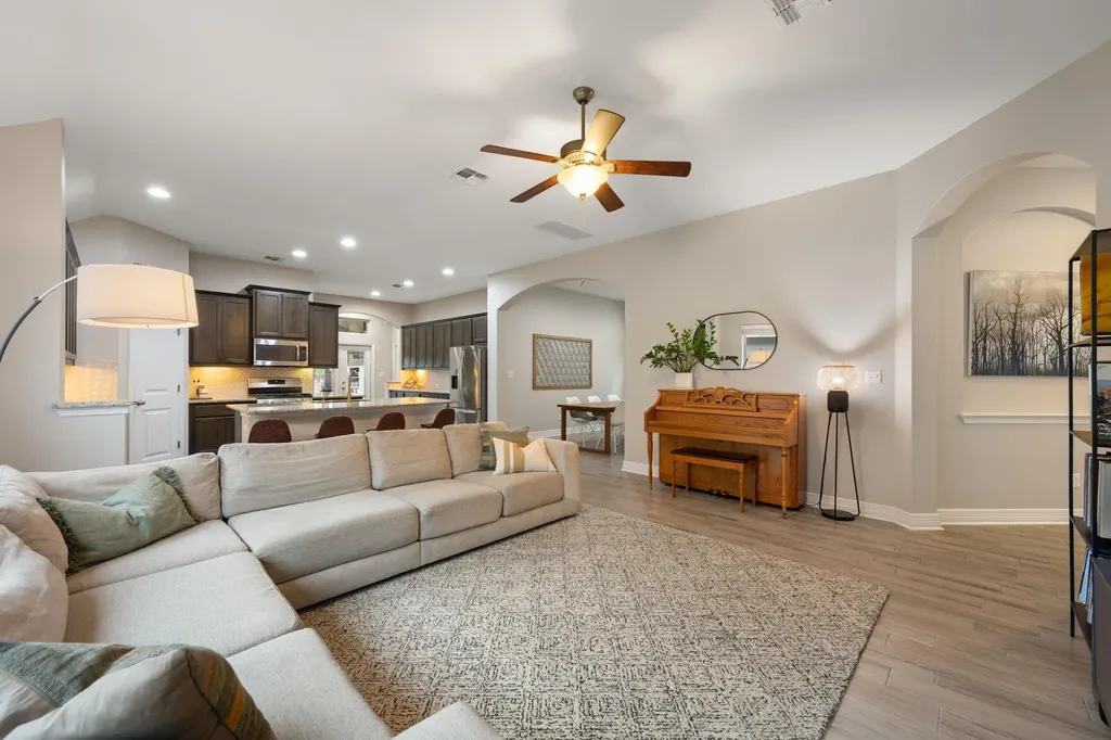 725 Blue Agave Lane Georgetown TX 78626