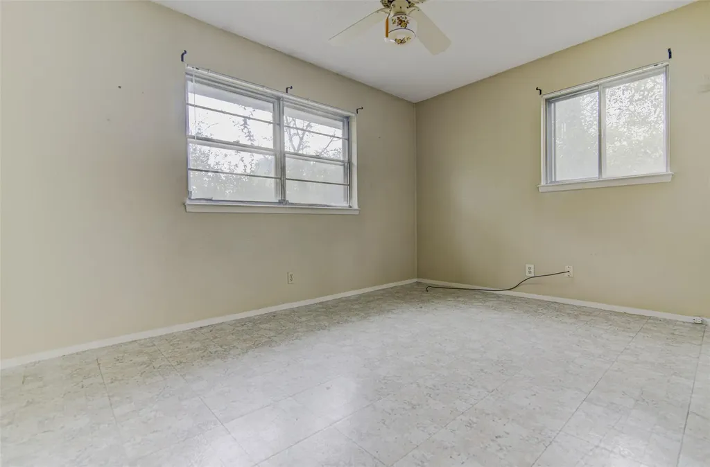 5210 Emerald Meadow Drive Austin TX 78745
