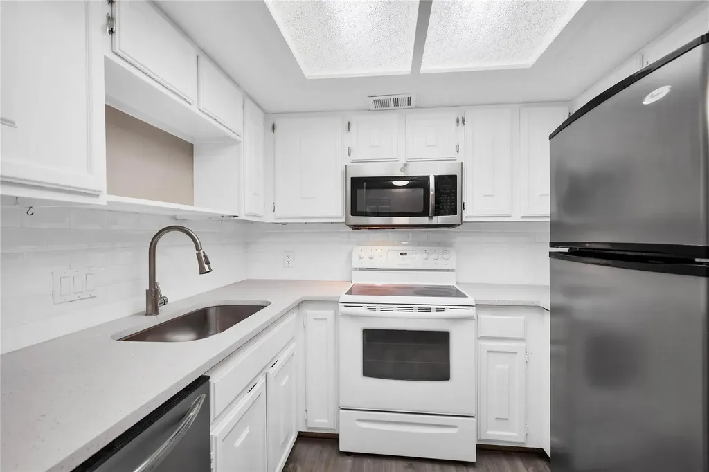 3607 Las Colinas Drive Austin TX 78731
