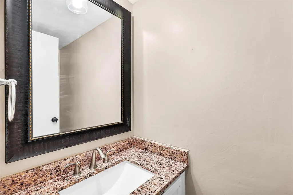 3607 Las Colinas Drive Austin TX 78731