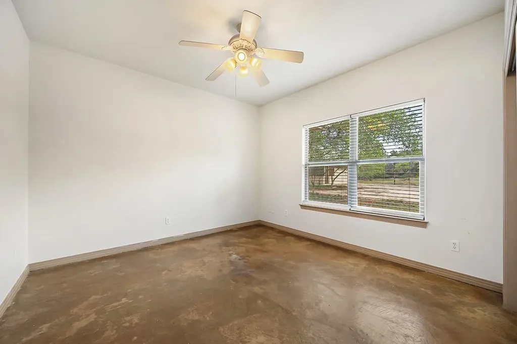 101 Maheo Way Dripping Springs TX 78620