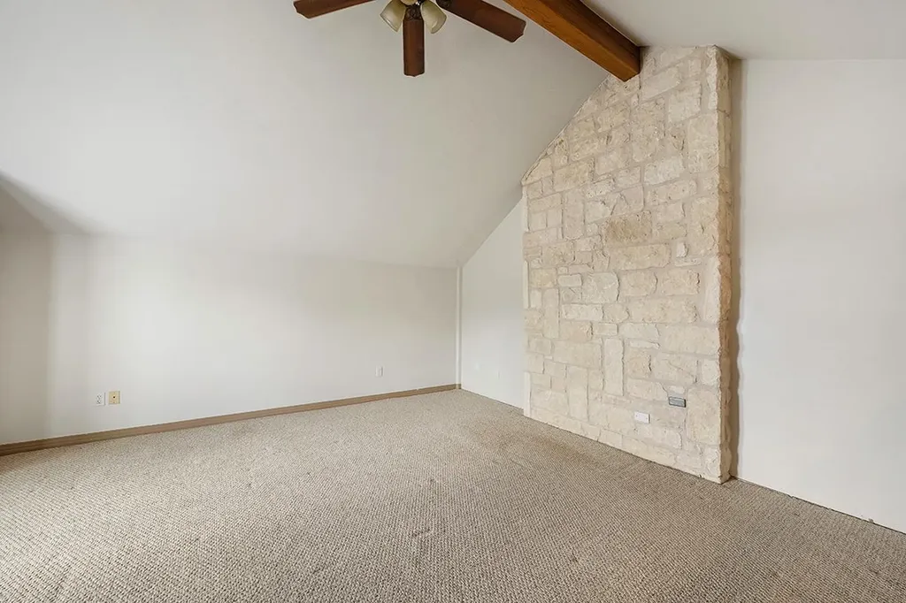 101 Maheo Way Dripping Springs TX 78620