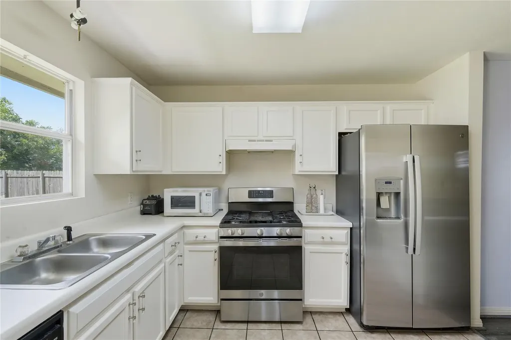 310 Raintree Drive Georgetown TX 78626