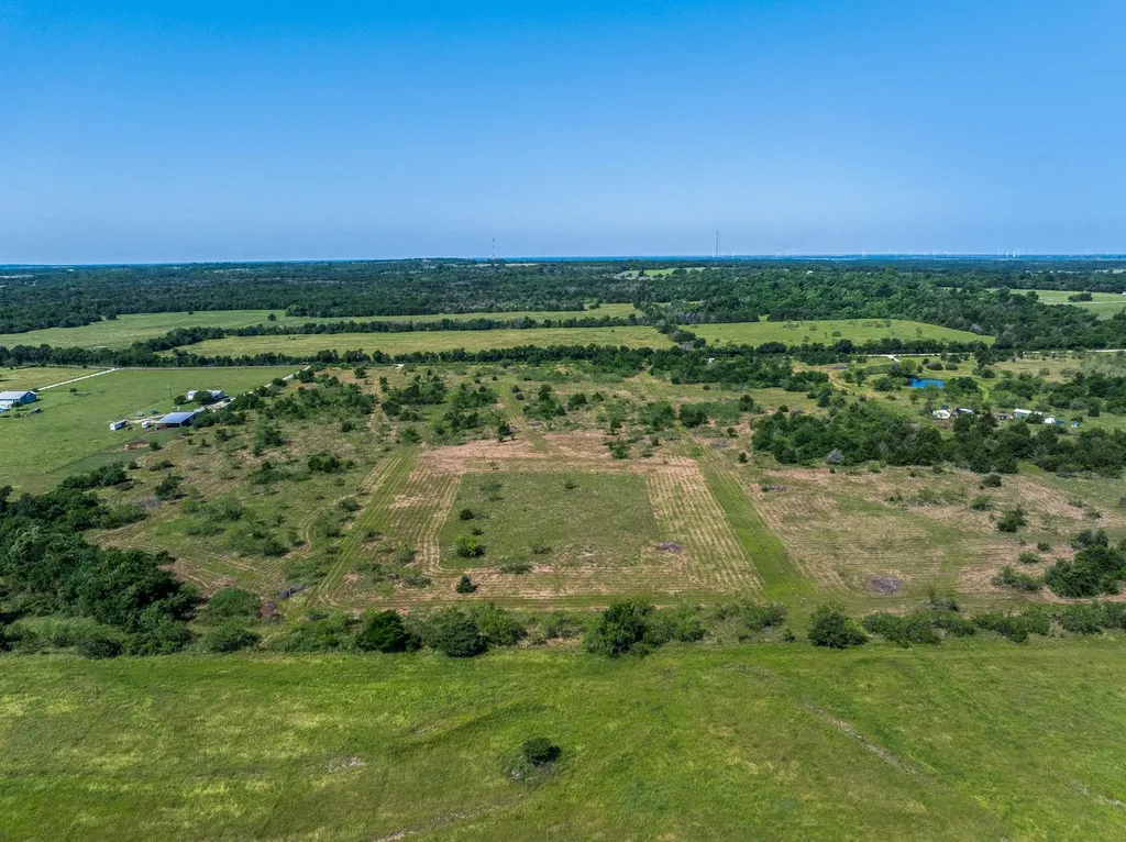 Tract 2 Tbd Lcr 392 Groesbeck TX 76642
