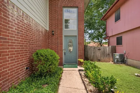 13812 Lothian Drive Pflugerville TX 78660