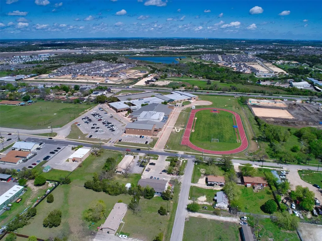 414 Lion Drive Leander TX 78641