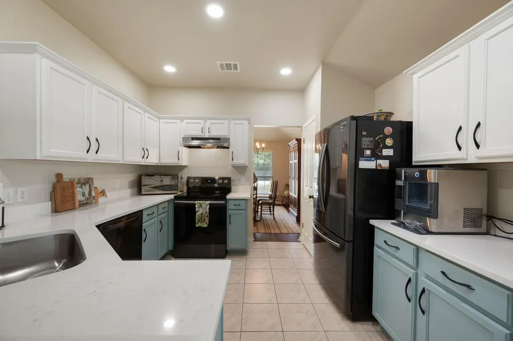 603 Prickly Pear Pass Buda TX 78610