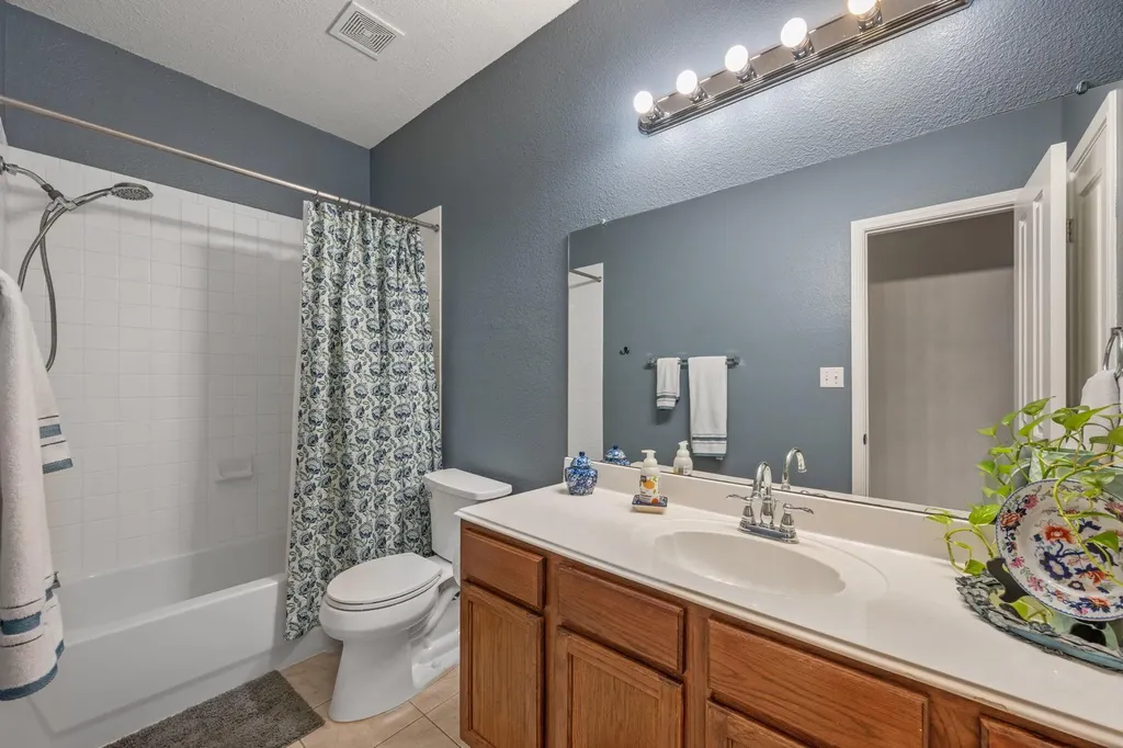 603 Prickly Pear Pass Buda TX 78610