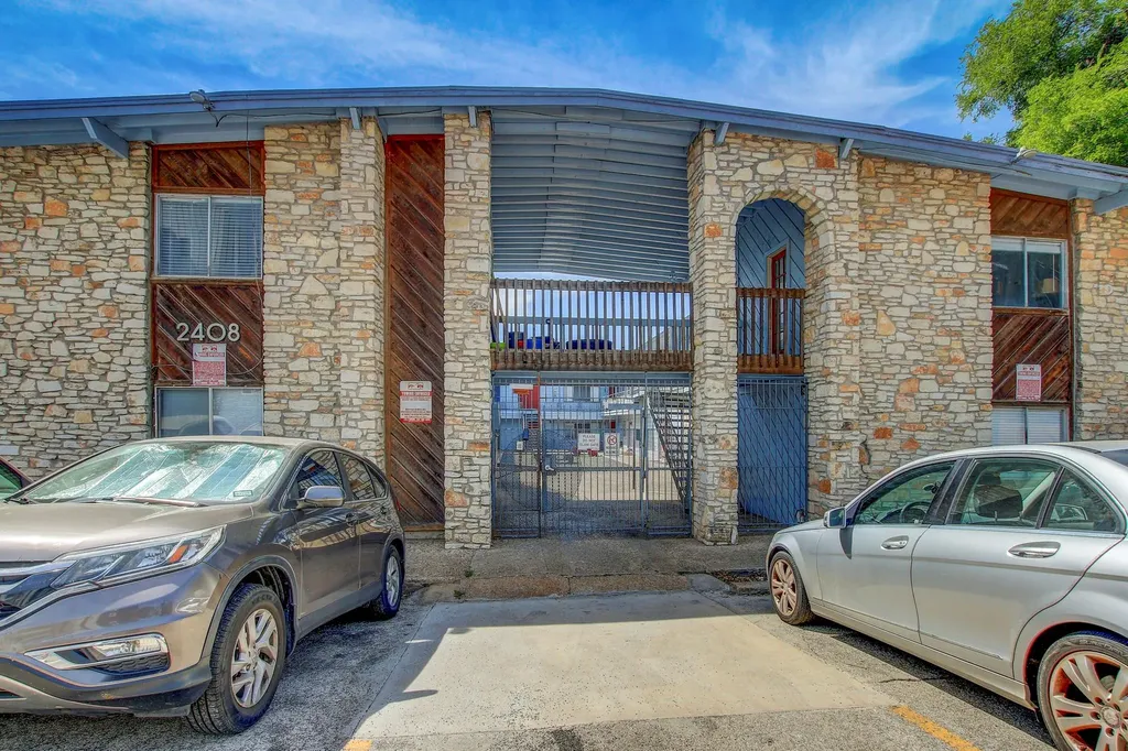2408 Longview Street Austin TX 78705