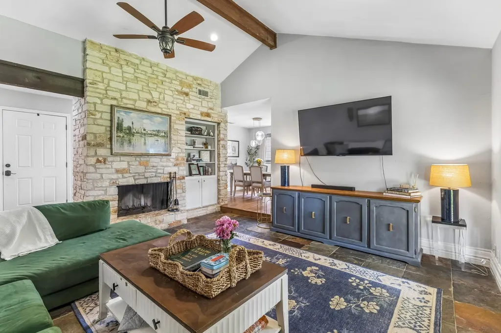 10504 Wagon Gap Drive Austin TX 78750