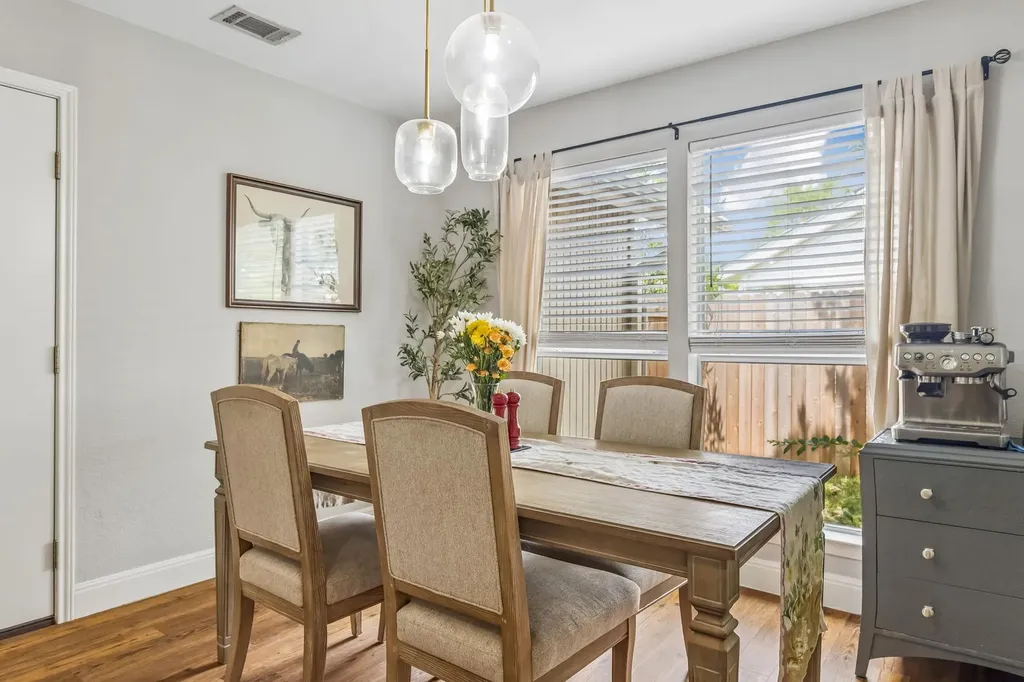 10504 Wagon Gap Drive Austin TX 78750