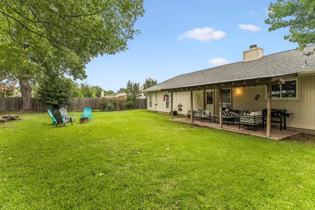 10504 Wagon Gap Drive Austin TX 78750